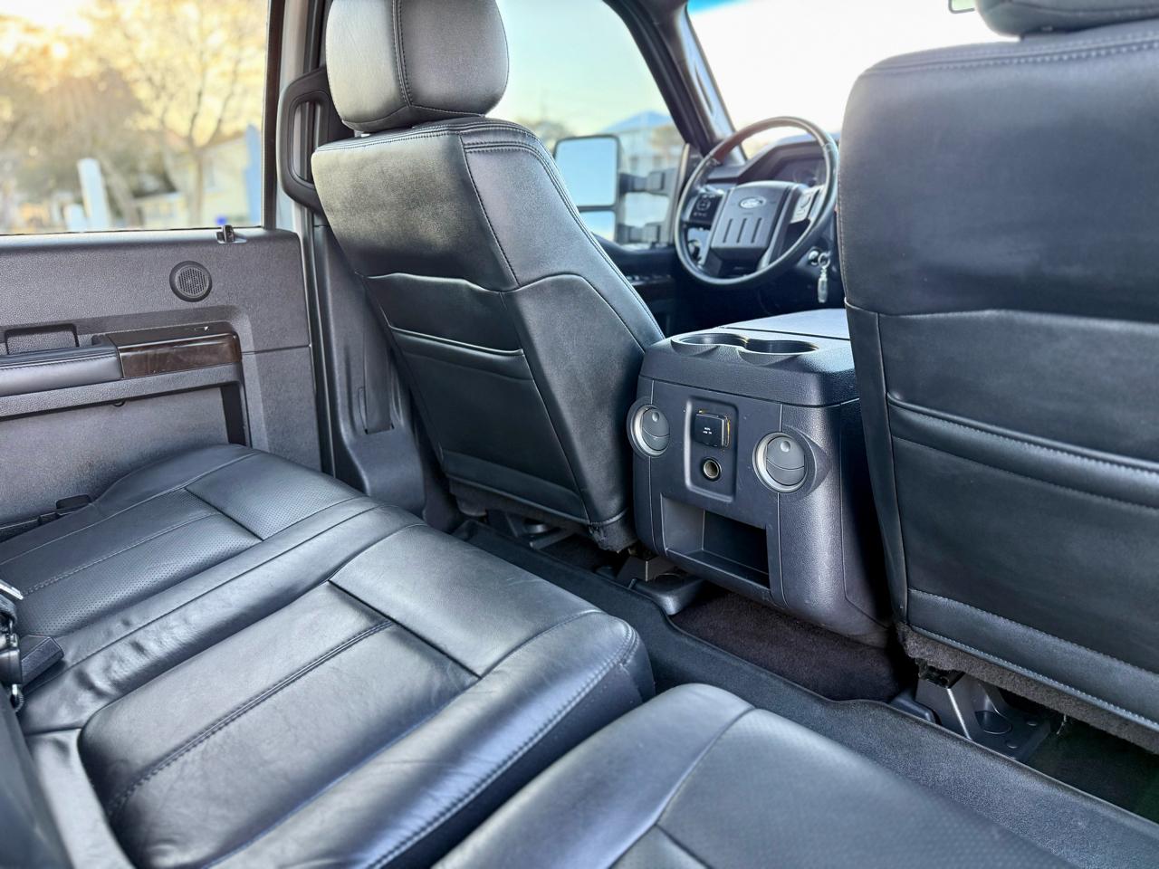 Ford F-250 SD Platinum Crew Cab 4WD 2016