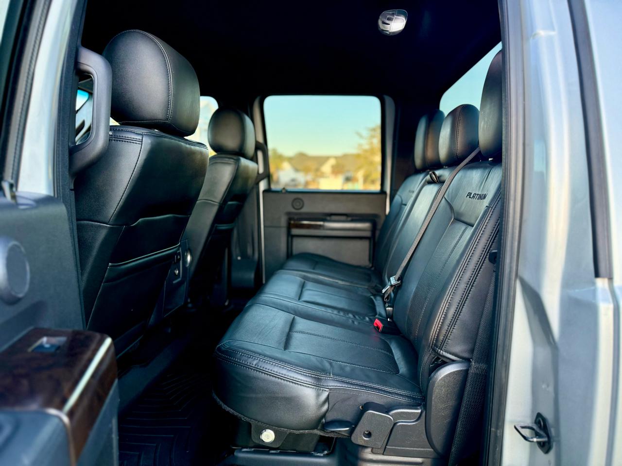 Ford F-250 SD Platinum Crew Cab 4WD 2016