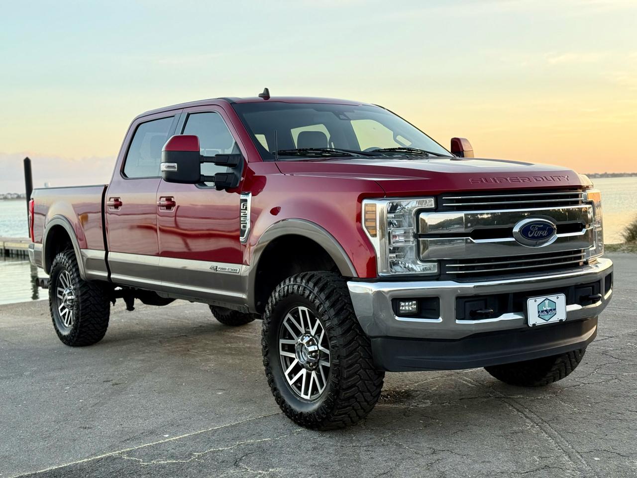 Ford F-250 SD Lariat Crew Cab 4WD 2019