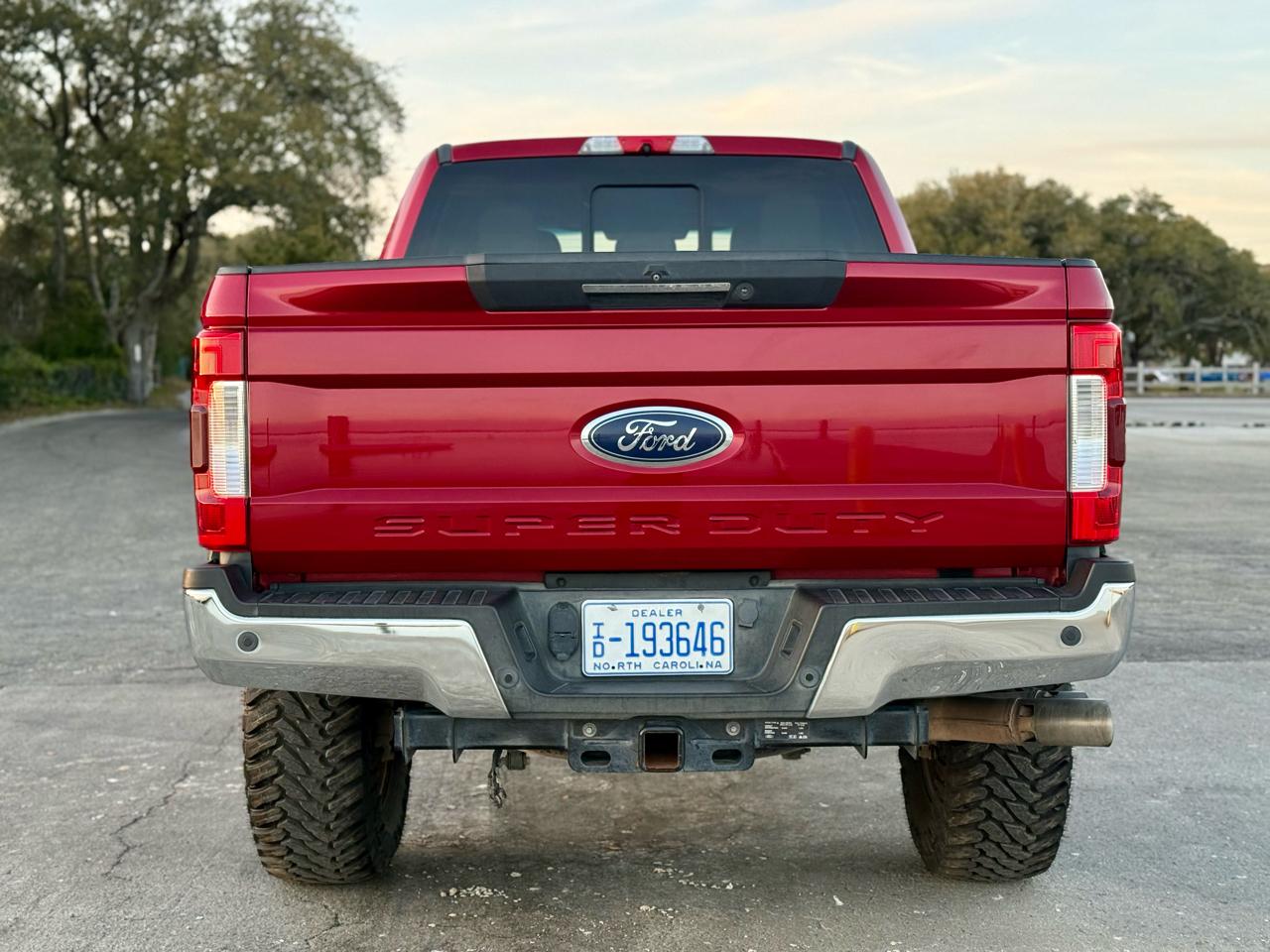 Ford F-250 SD Lariat Crew Cab 4WD 2019