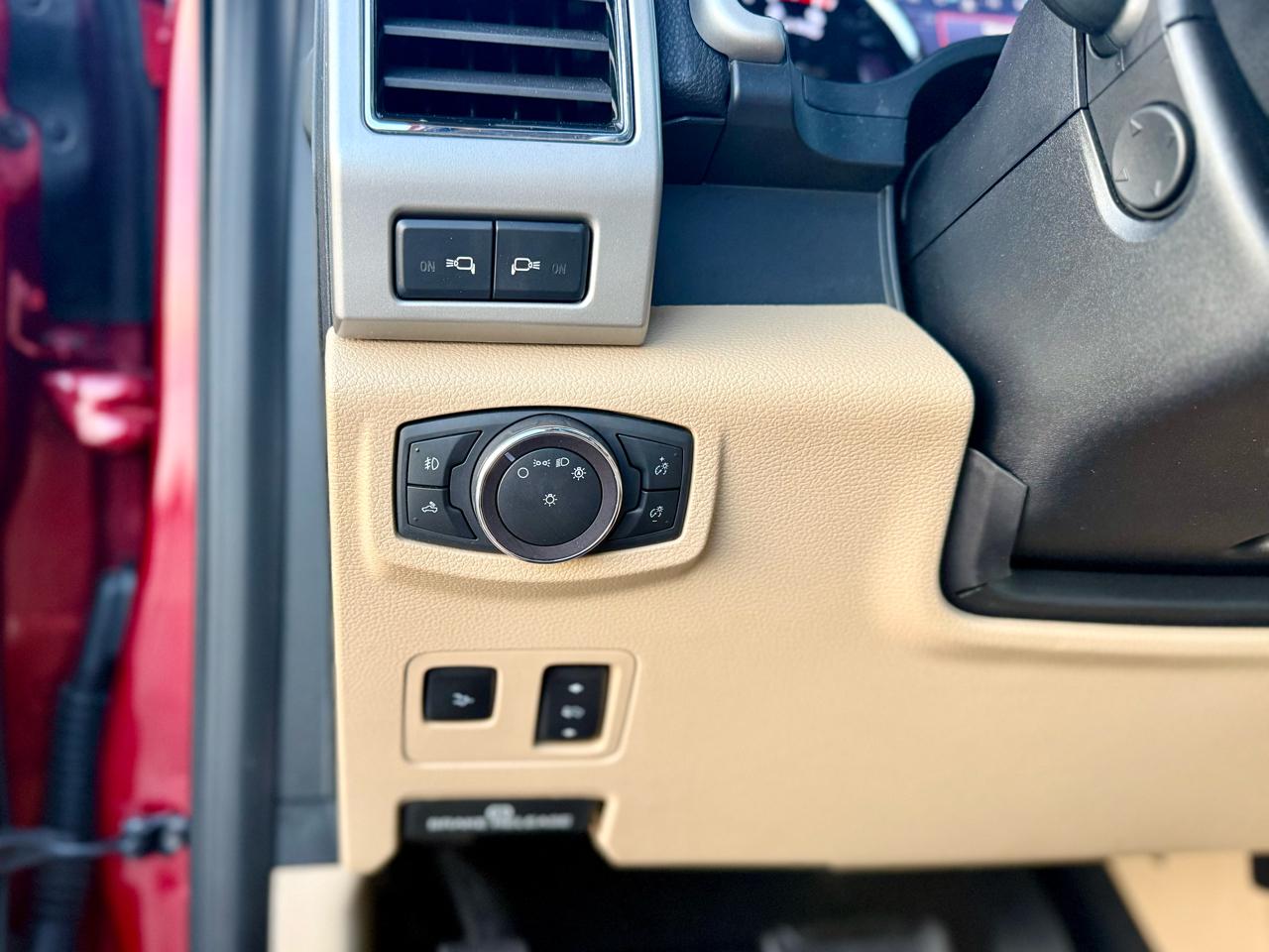 Ford F-250 SD Lariat Crew Cab 4WD 2019