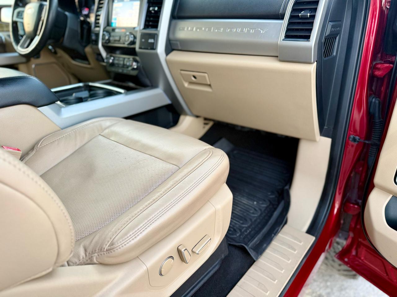 Ford F-250 SD Lariat Crew Cab 4WD 2019