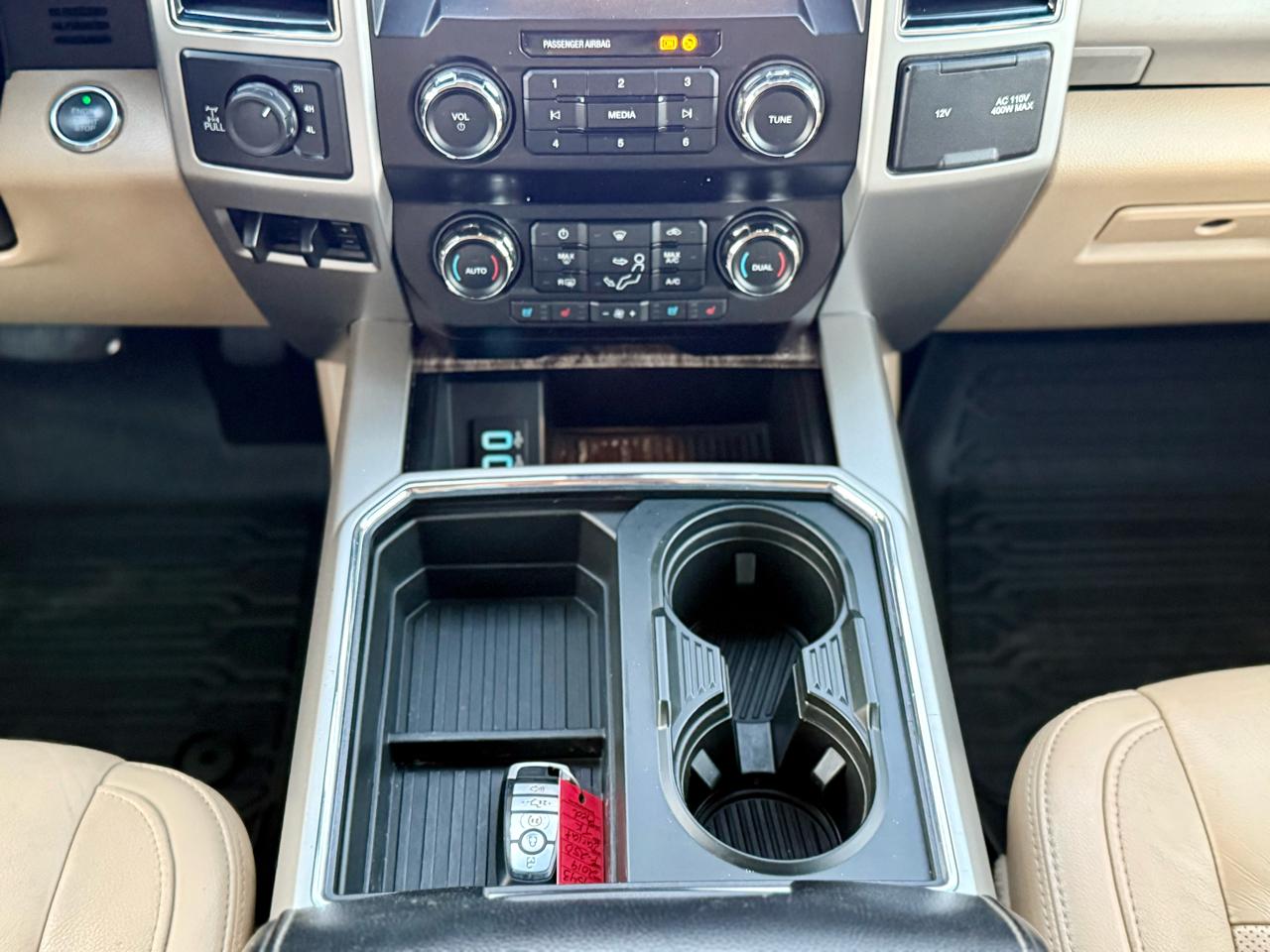 Ford F-250 SD Lariat Crew Cab 4WD 2019