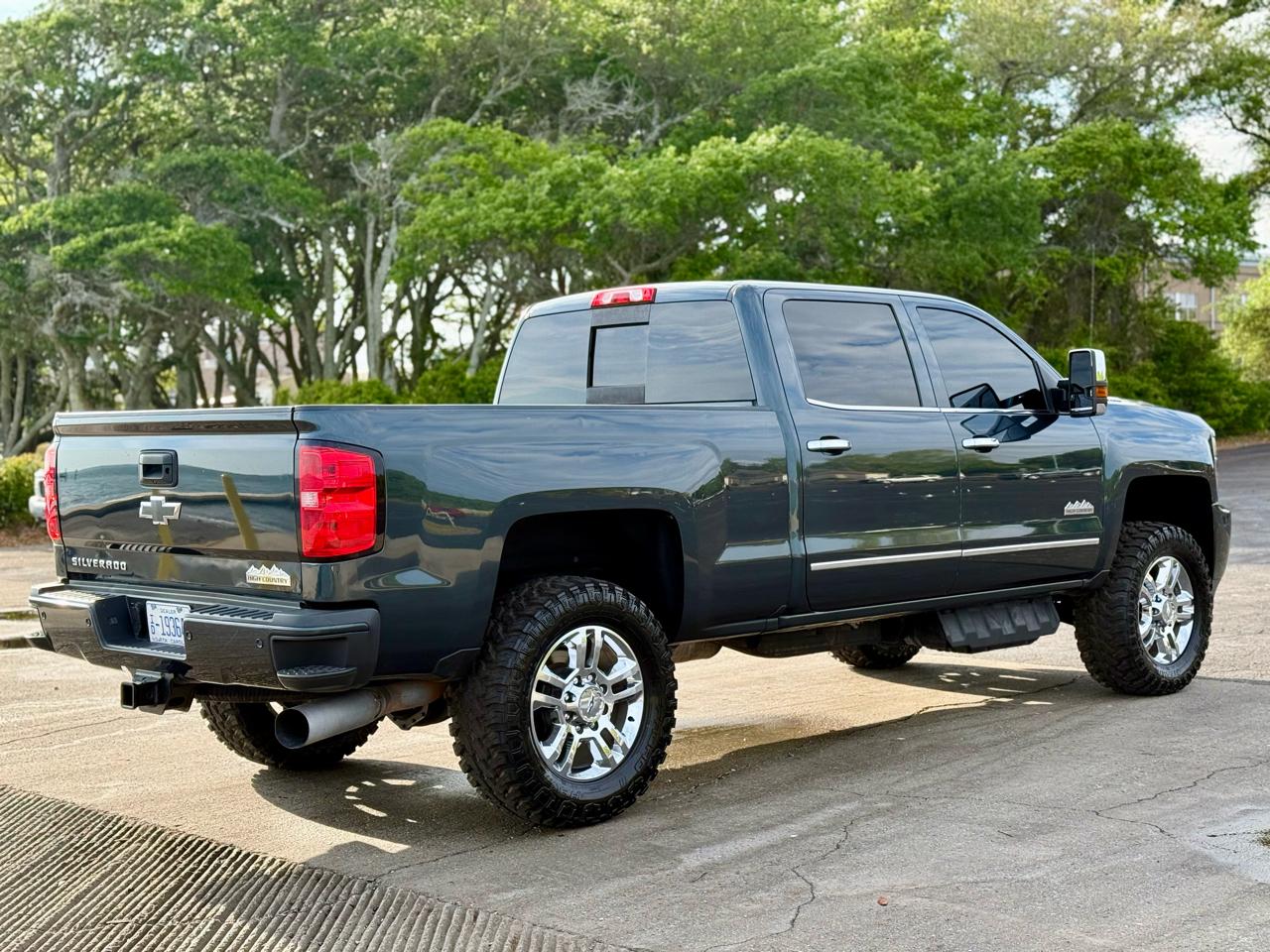 Chevrolet Silverado 2500HD High Country Crew Cab Short Box 4WD 2019