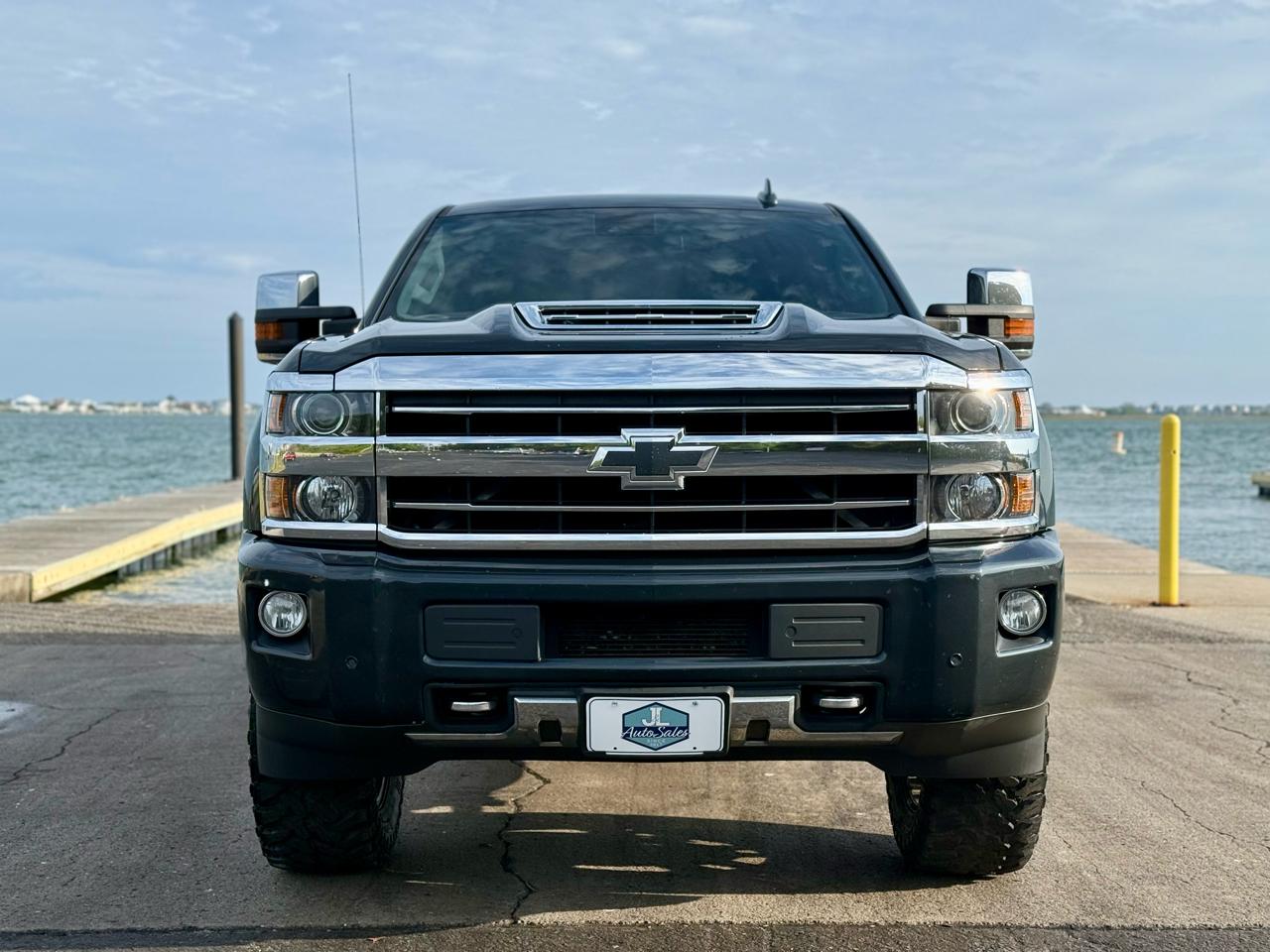 Chevrolet Silverado 2500HD High Country Crew Cab Short Box 4WD 2019