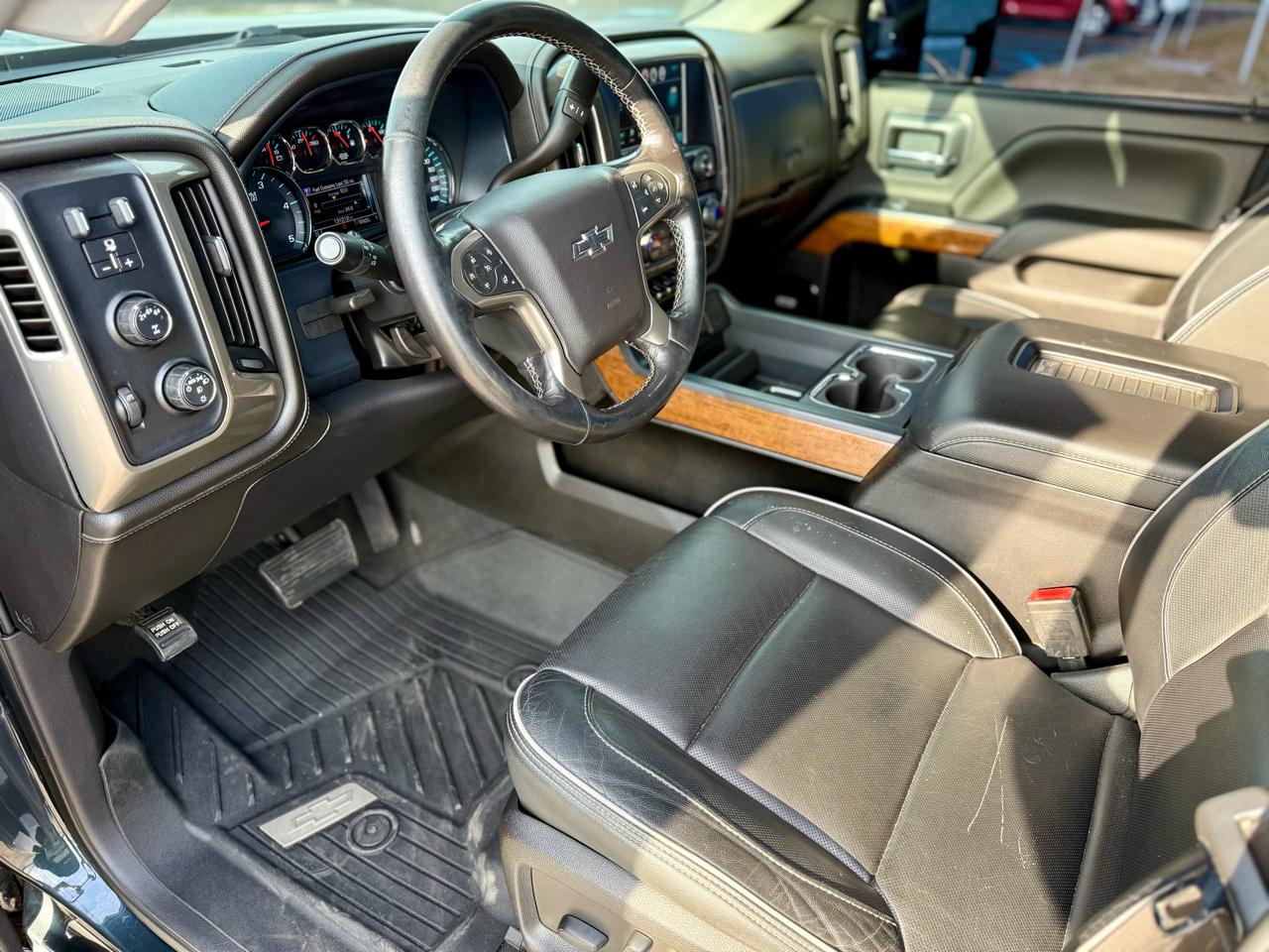 Chevrolet Silverado 2500HD High Country Crew Cab Short Box 4WD 2019
