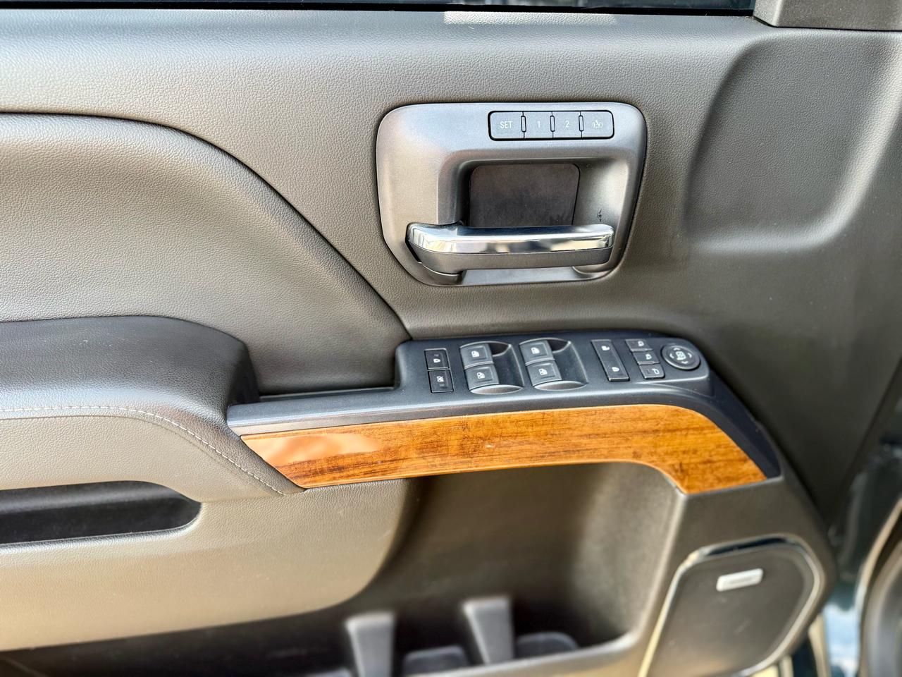 Chevrolet Silverado 2500HD High Country Crew Cab Short Box 4WD 2019