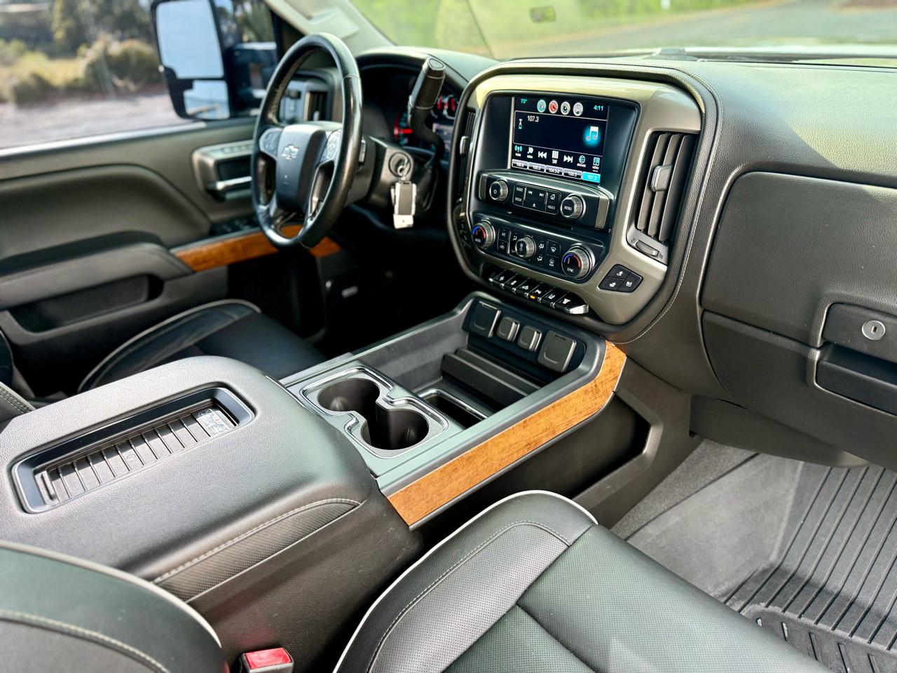 Chevrolet Silverado 2500HD High Country Crew Cab Short Box 4WD 2019