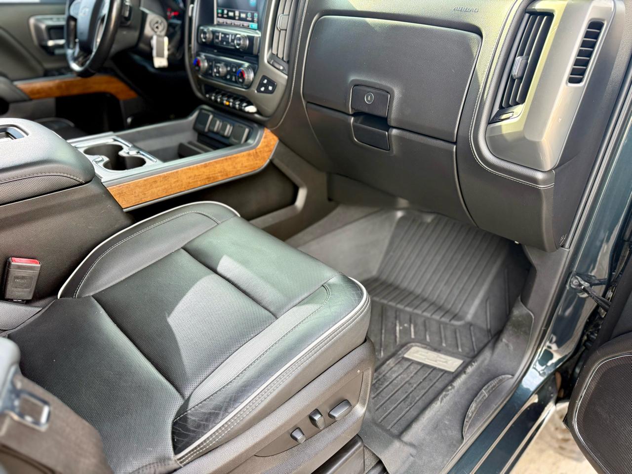 Chevrolet Silverado 2500HD High Country Crew Cab Short Box 4WD 2019