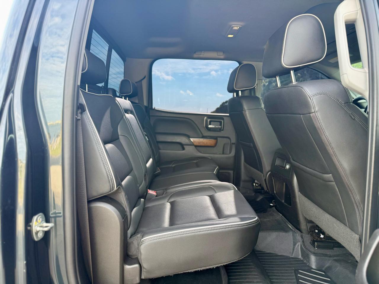 Chevrolet Silverado 2500HD High Country Crew Cab Short Box 4WD 2019