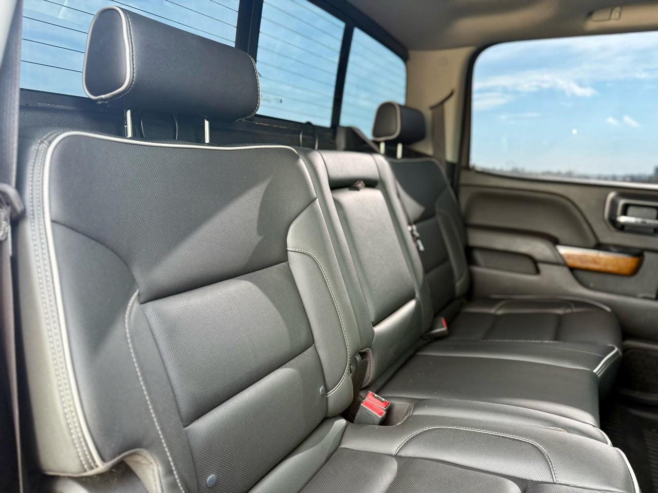 Chevrolet Silverado 2500HD High Country Crew Cab Short Box 4WD 2019