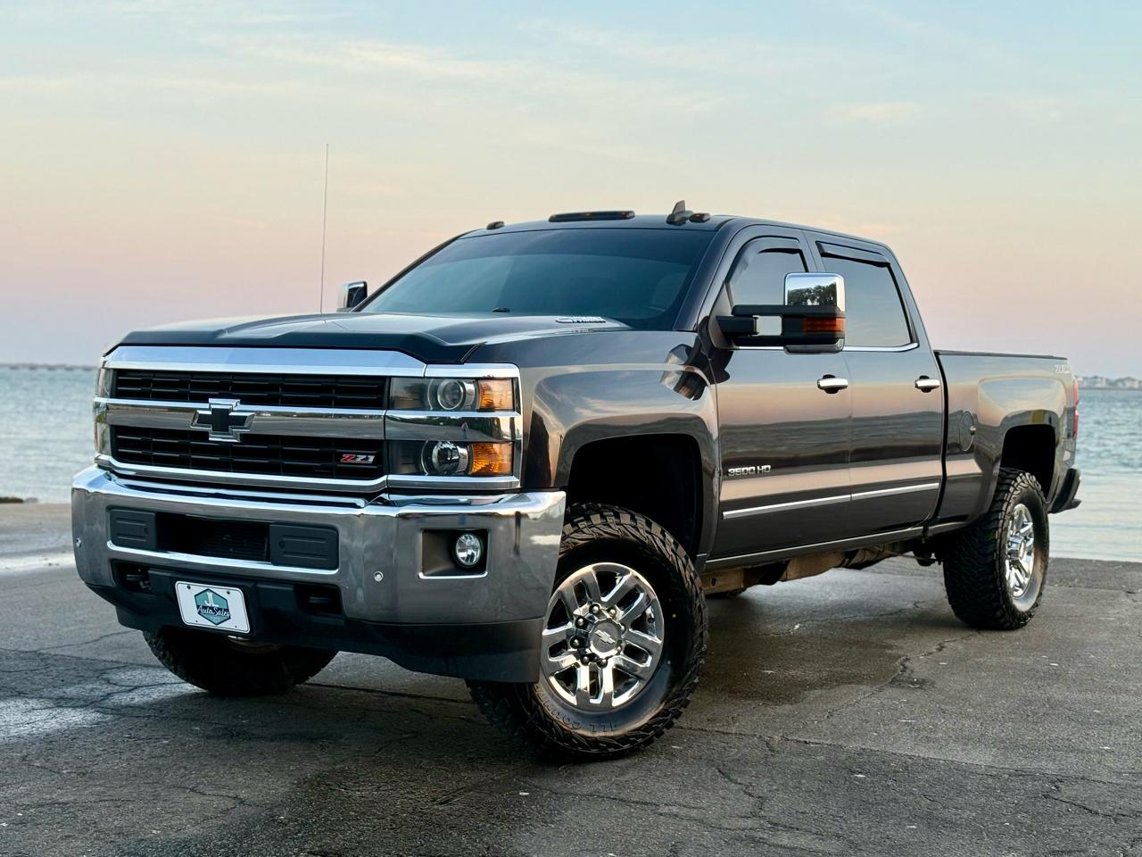 2016 Chevrolet Silverado 3500HD LTZ Crew Cab 4WD