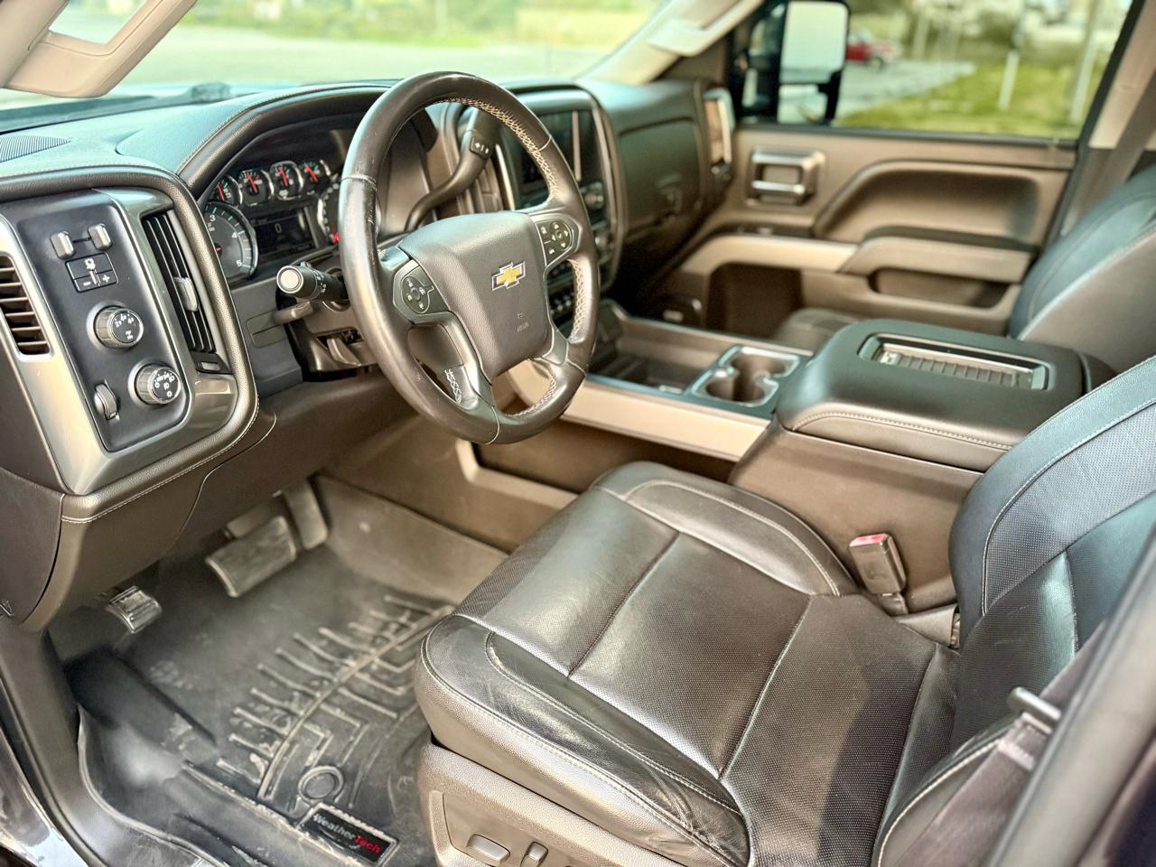 Chevrolet Silverado 3500HD LTZ Crew Cab 4WD 2016