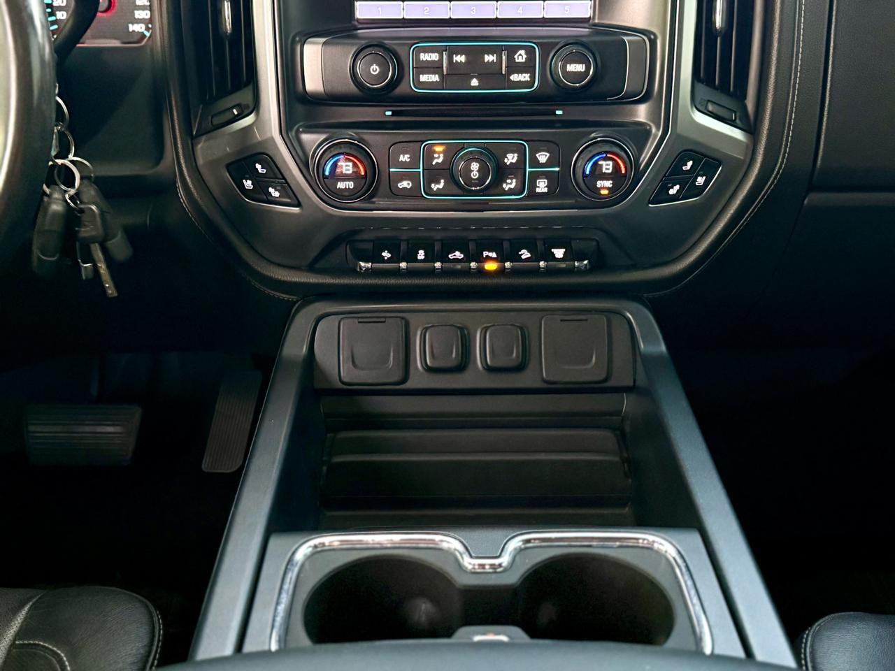 Chevrolet Silverado 3500HD LTZ Crew Cab 4WD 2016