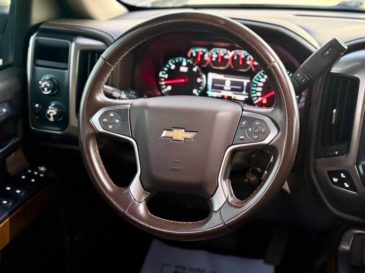 Chevrolet Silverado 1500 LTZ Crew Cab 4WD 2015