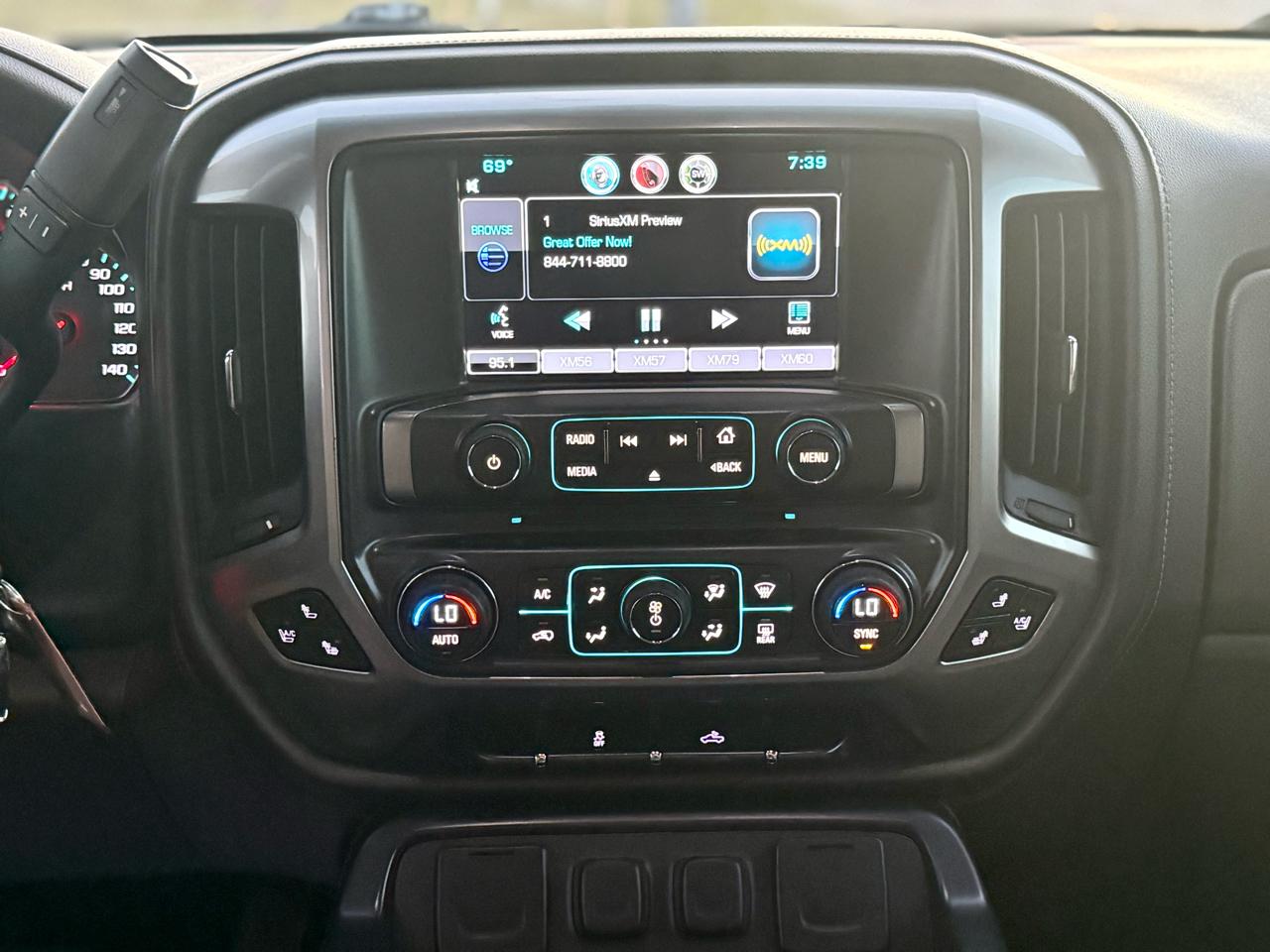 Chevrolet Silverado 1500 LTZ Crew Cab 4WD 2015