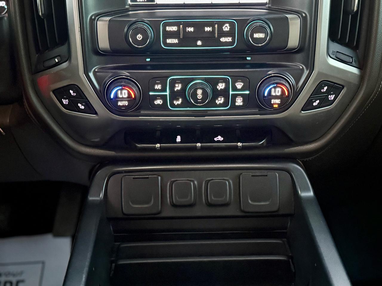 Chevrolet Silverado 1500 LTZ Crew Cab 4WD 2015