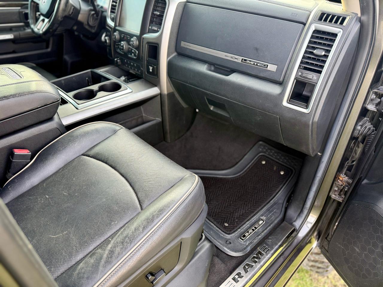 RAM 2500 Longhorn Mega Cab SWB 4WD 2014