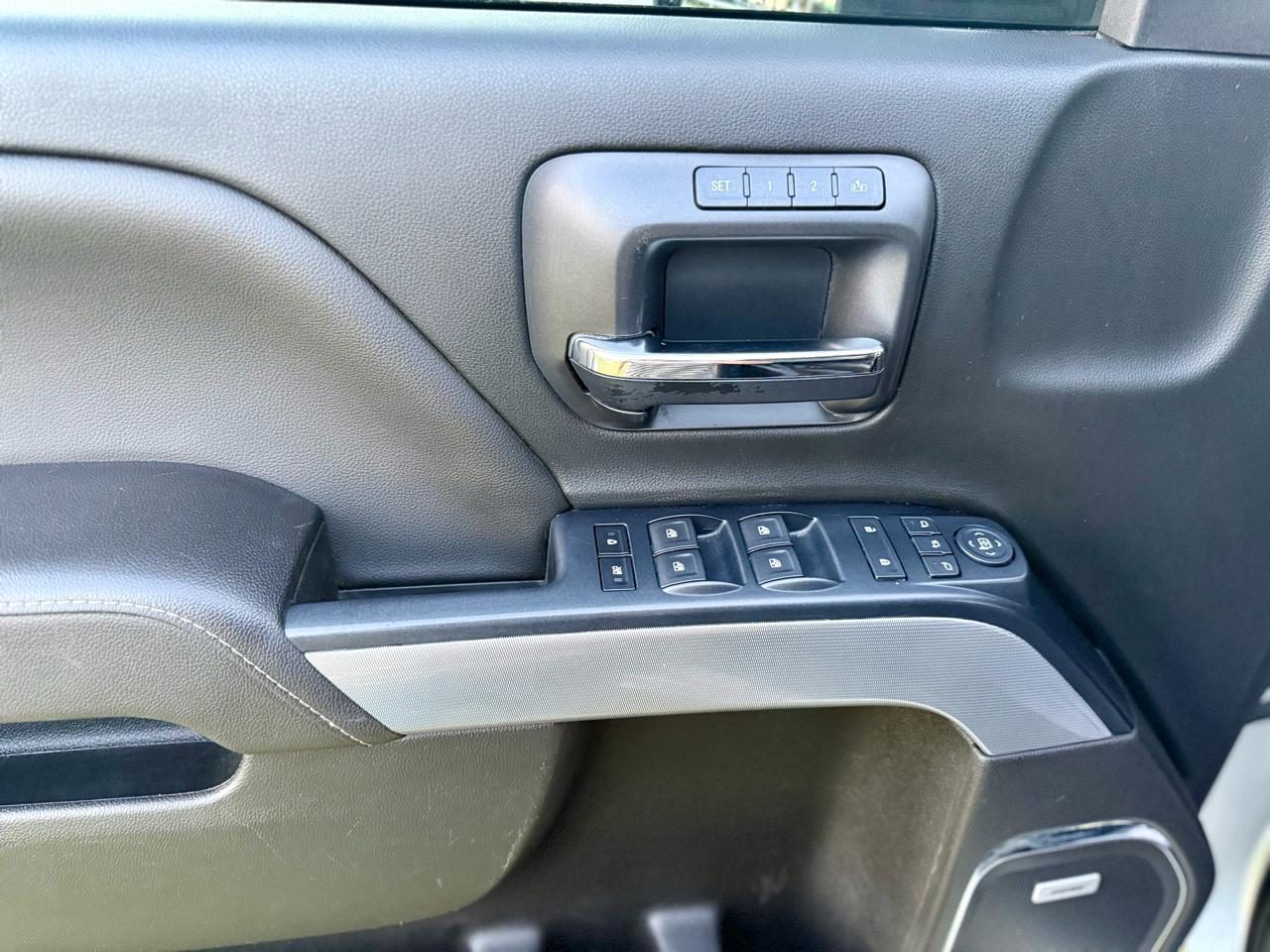 Chevrolet Silverado 2500HD LTZ Crew Cab Short Box 4WD 2017