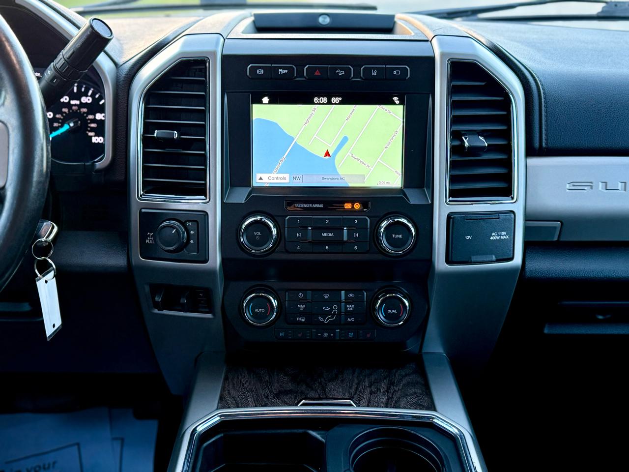 Ford F-250 SD Lariat Crew Cab 4WD 2019