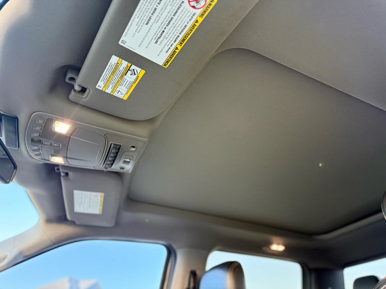 Ford F-250 SD Lariat Crew Cab 4WD 2019