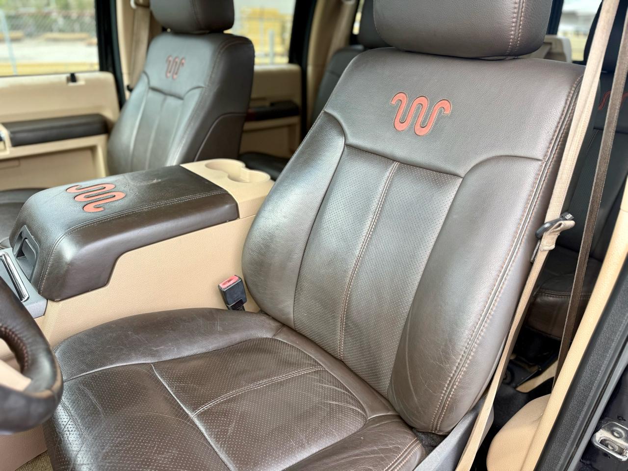 Ford F-250 SD King Ranch Crew Cab 4WD 2015