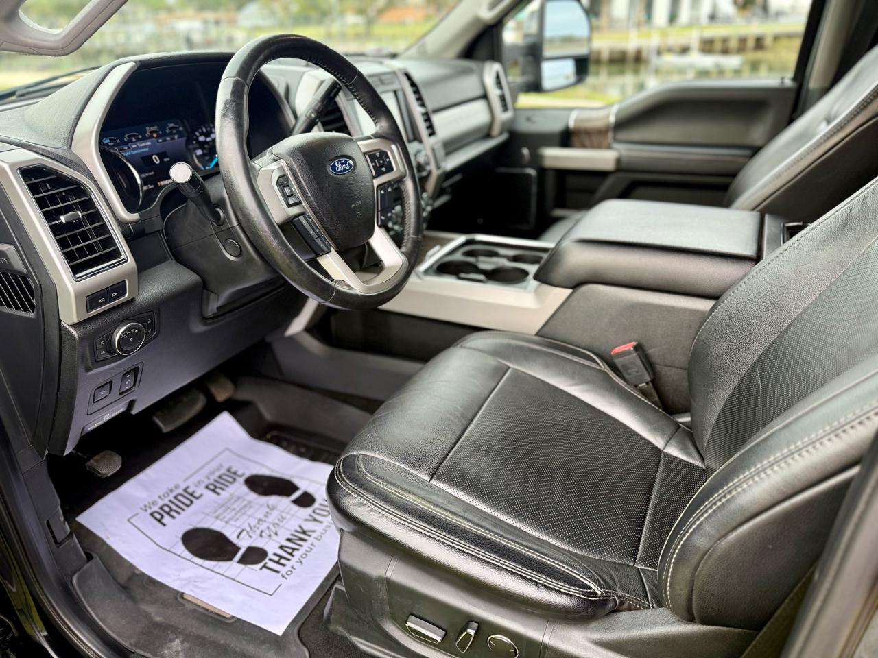 Ford F-350 SD Lariat Crew Cab Long Bed DRW 4WD 2019