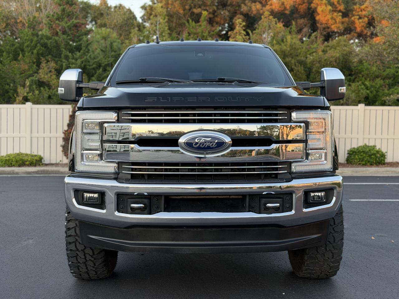 Ford F-350 SD Lariat Crew Cab Long Bed DRW 4WD 2019