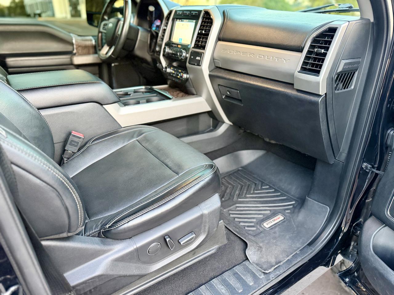 Ford F-350 SD Lariat Crew Cab Long Bed DRW 4WD 2019