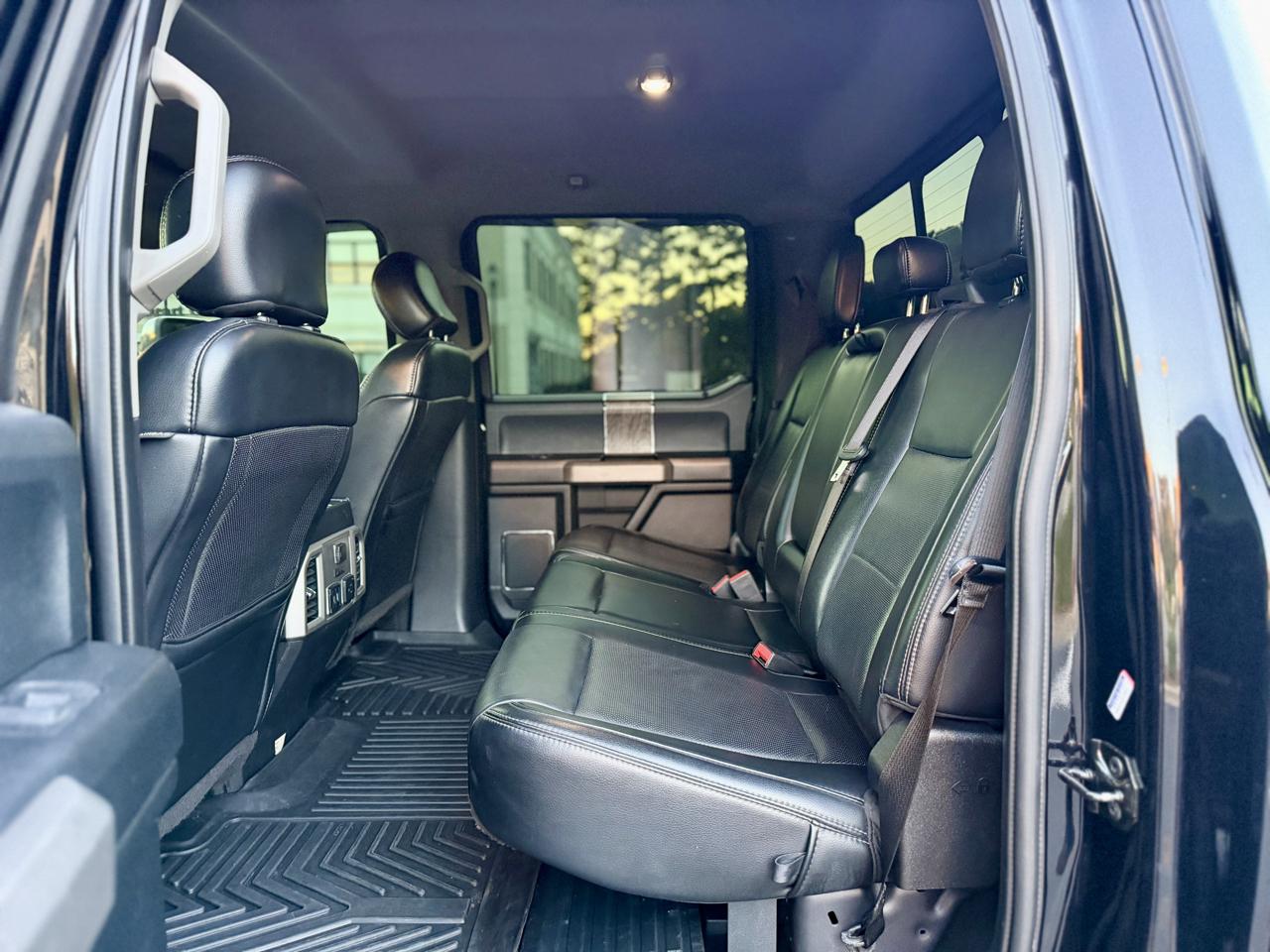 Ford F-350 SD Lariat Crew Cab Long Bed DRW 4WD 2019
