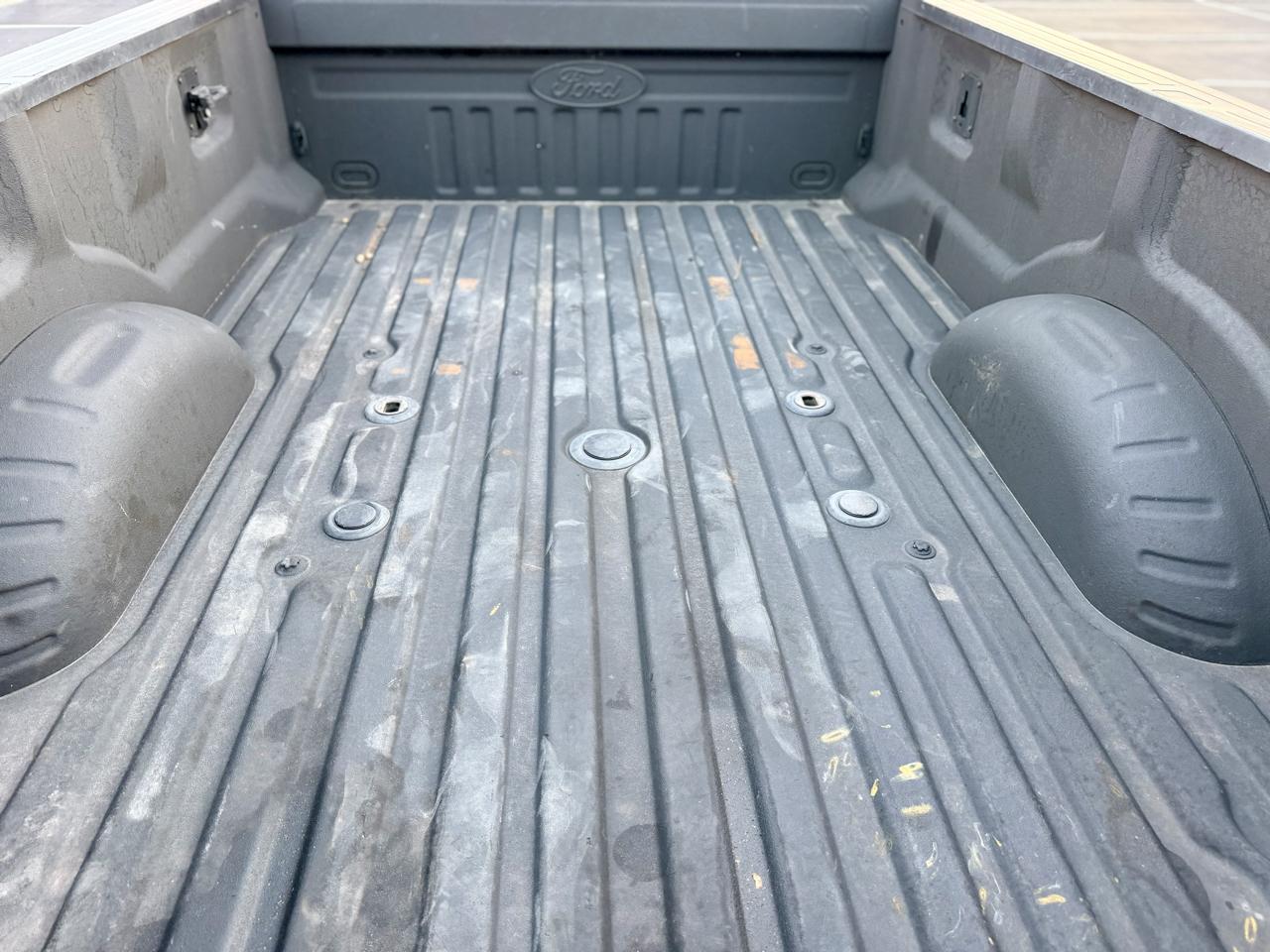 Ford F-350 SD Lariat Crew Cab Long Bed DRW 4WD 2019