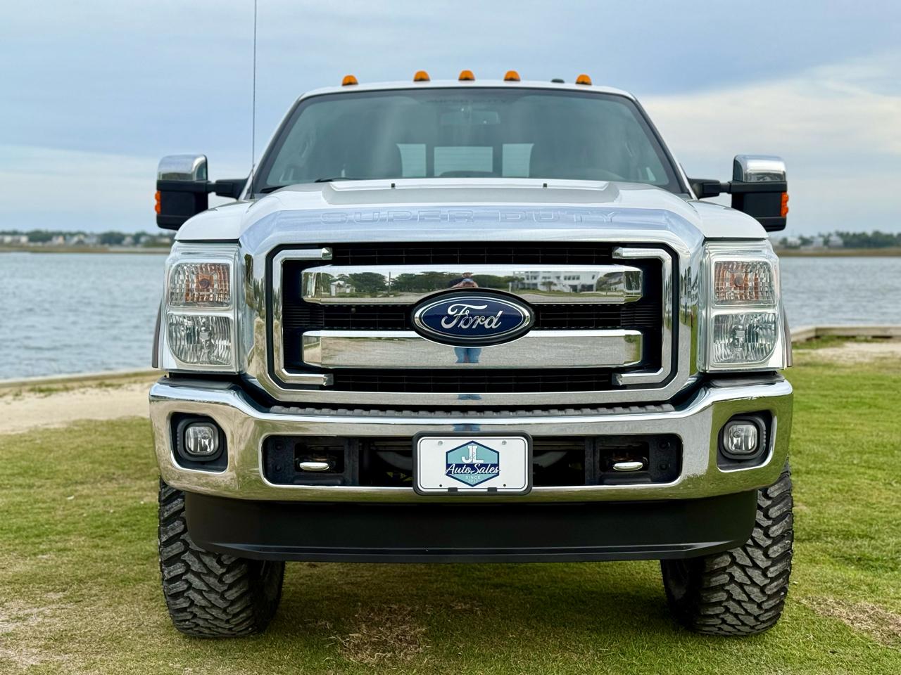 Ford F-250 SD Lariat Crew Cab 4WD 2015
