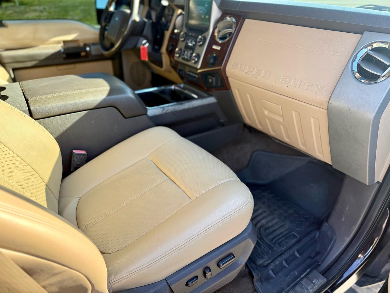 Ford F-250 SD Lariat Crew Cab 4WD 2013