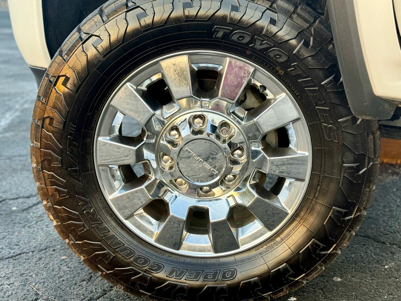 GMC Sierra 2500HD Denali Crew Cab 4WD 2019