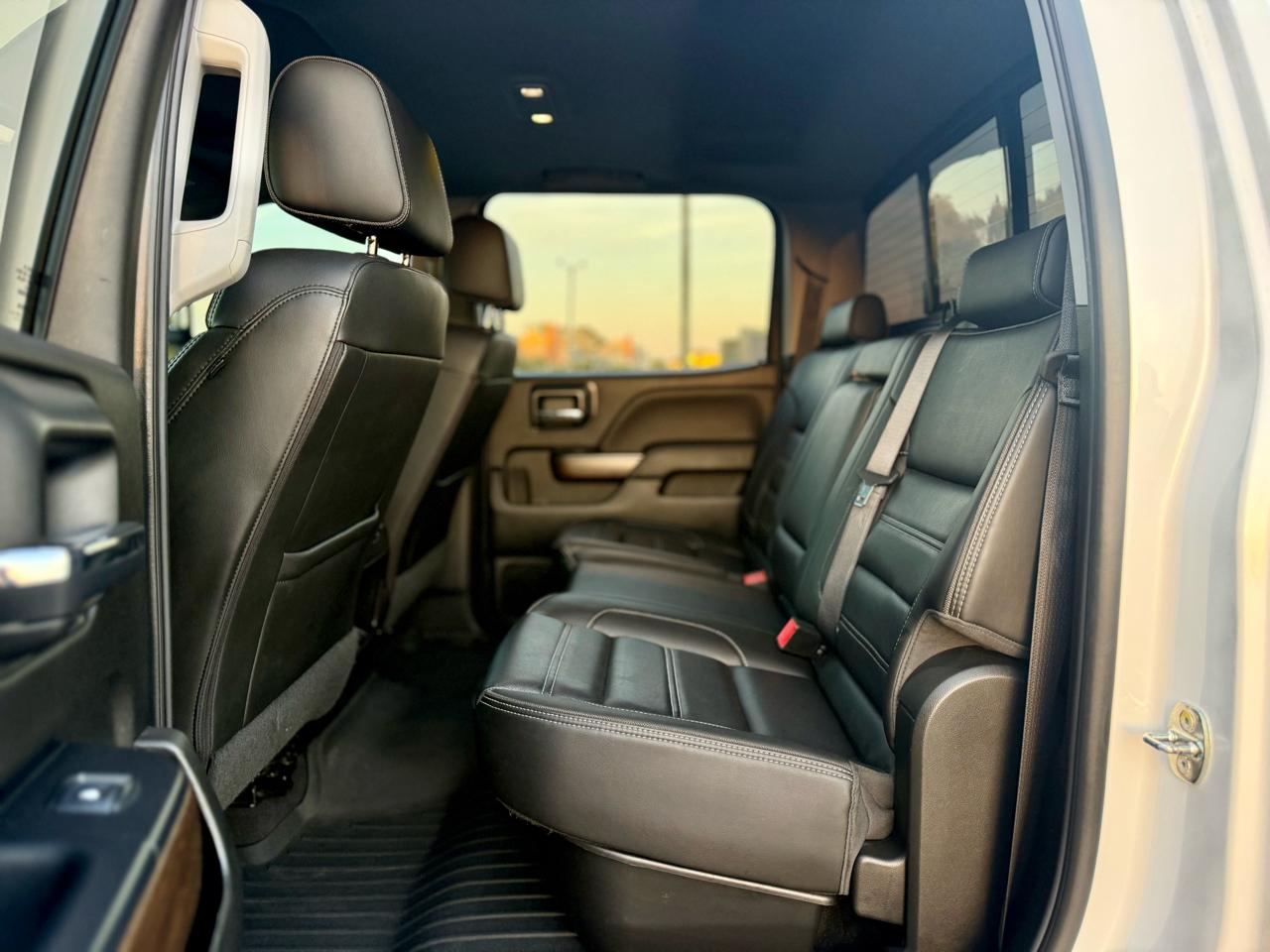GMC Sierra 2500HD Denali Crew Cab 4WD 2019