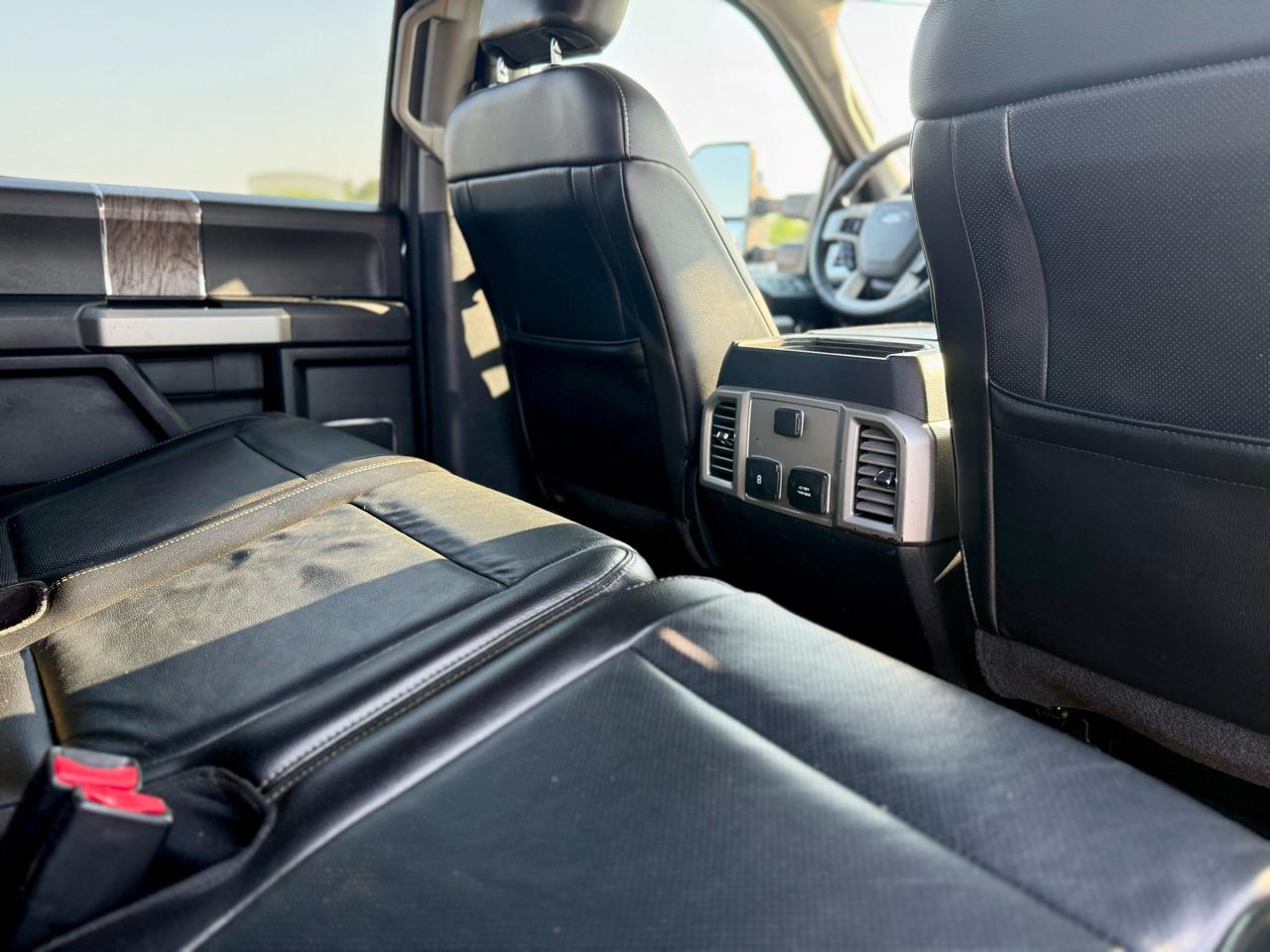 Ford F-250 SD Lariat Crew Cab 4WD 2017