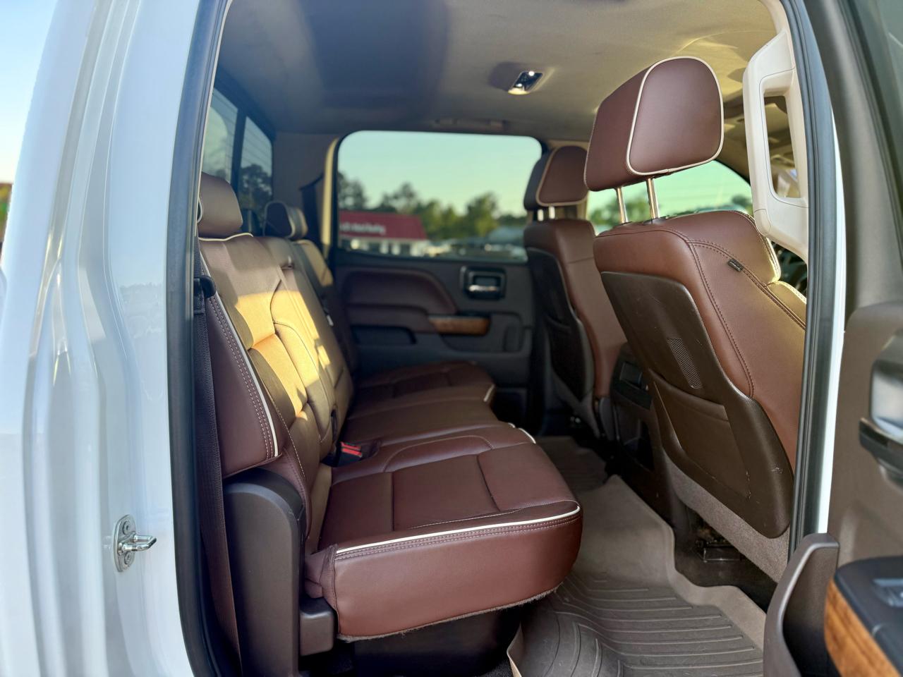 Chevrolet Silverado 3500HD LTZ Crew Cab 4WD 2015