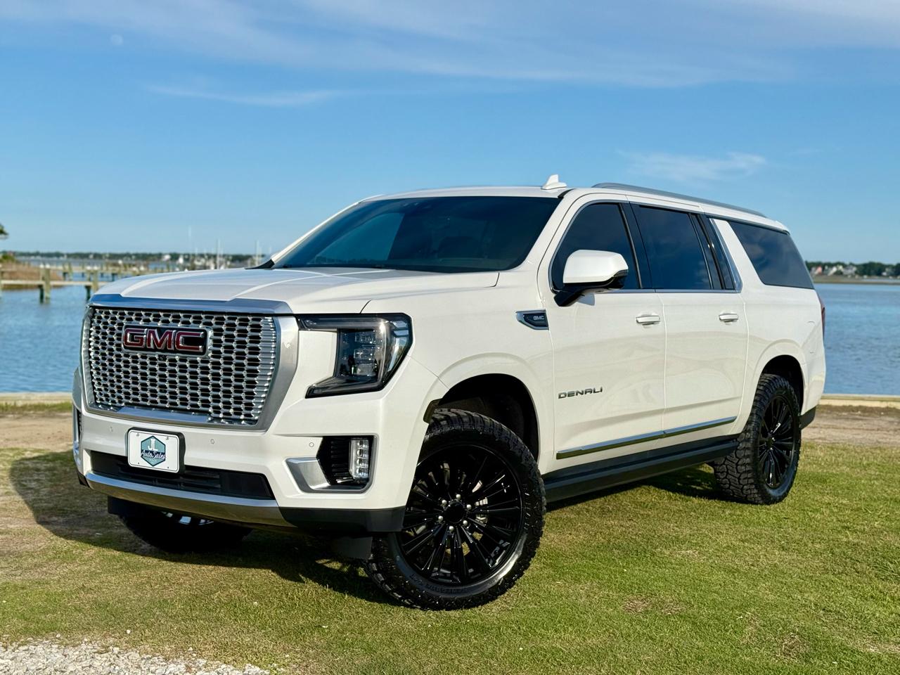 2022 GMC Yukon XL Denali 4WD
