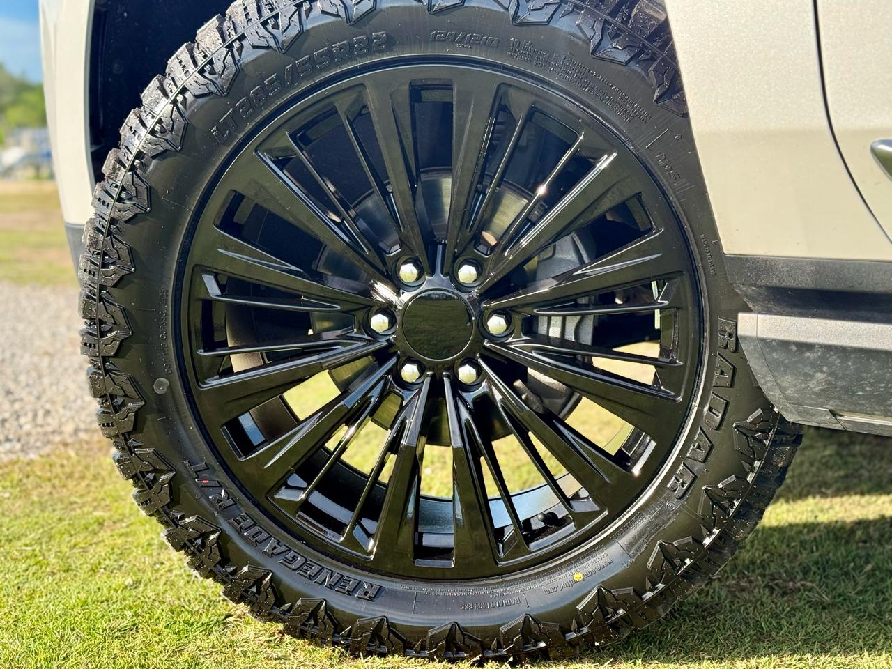 GMC Yukon XL Denali 4WD 2022