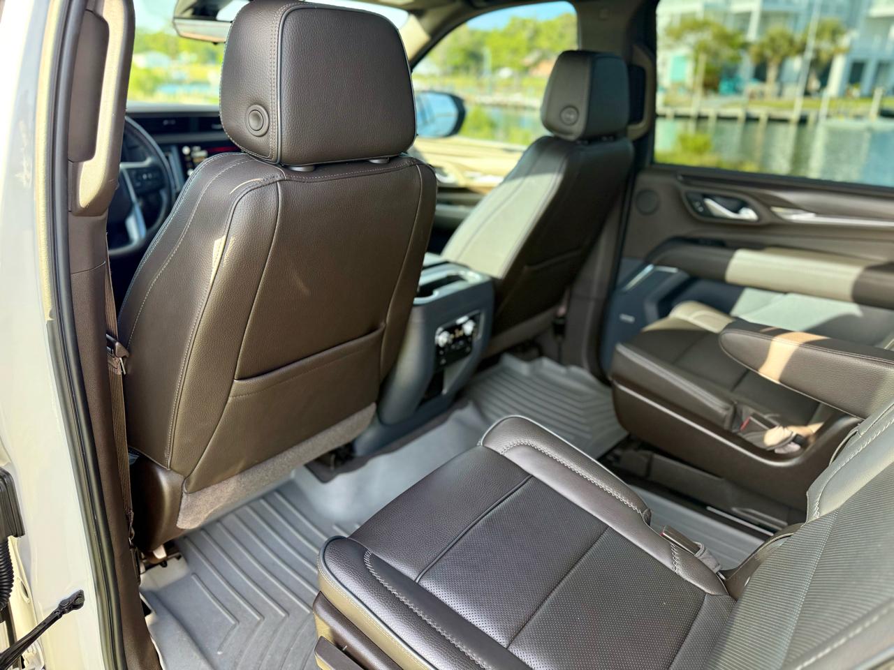 GMC Yukon XL Denali 4WD 2022