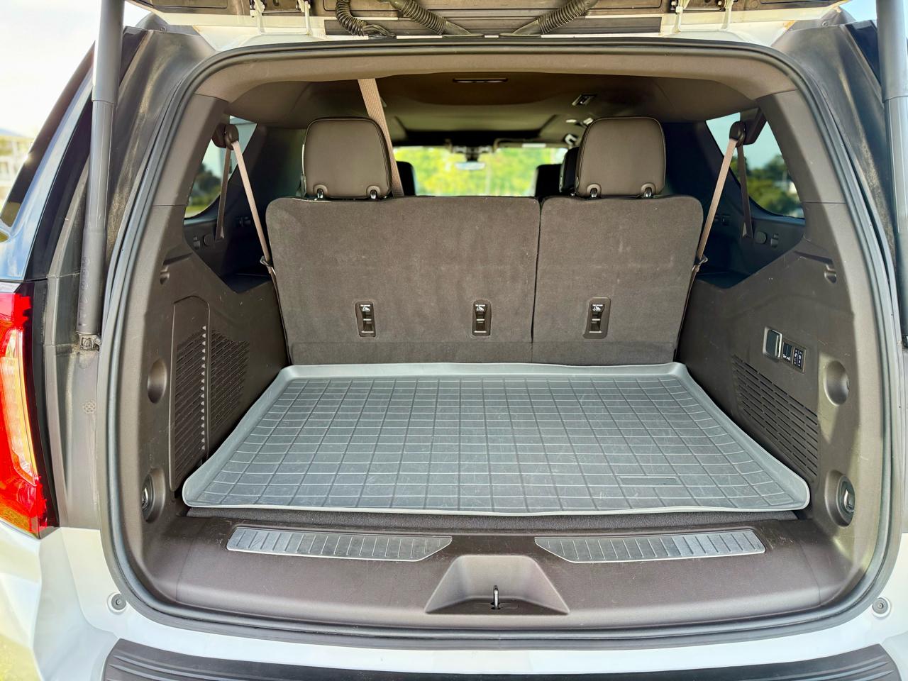 GMC Yukon XL Denali 4WD 2022