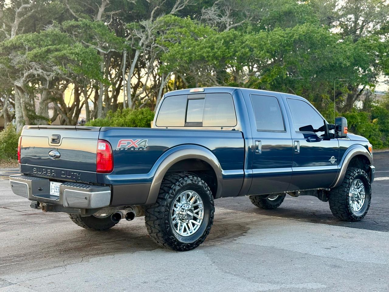 Ford F-250 SD Lariat Crew Cab 4WD 2016