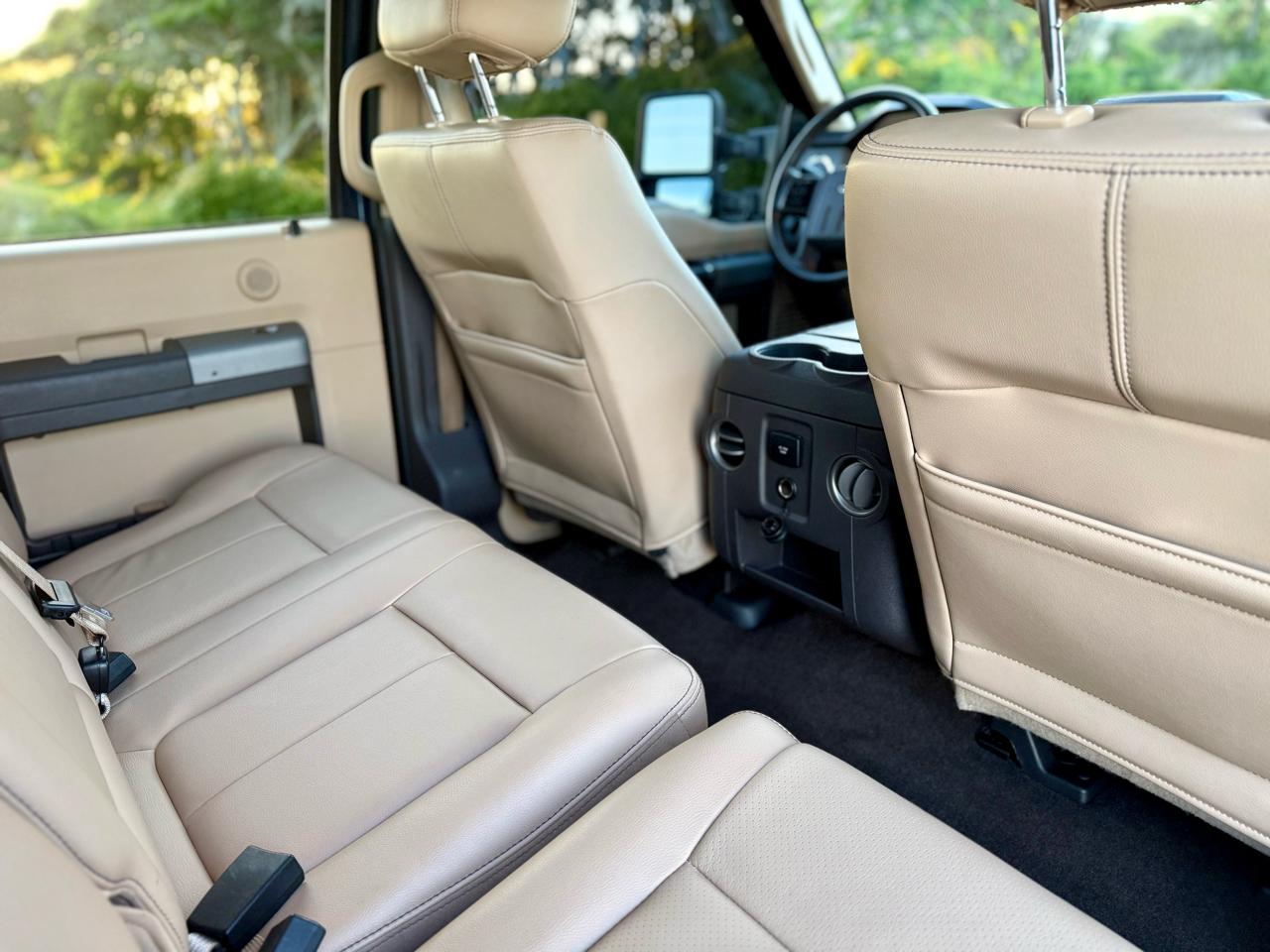 Ford F-250 SD Lariat Crew Cab 4WD 2016