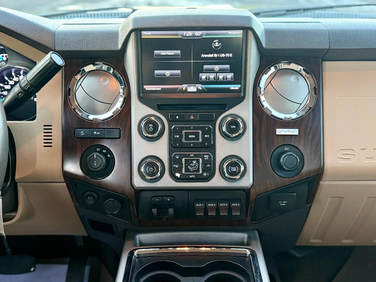 Ford F-250 SD Lariat Crew Cab 4WD 2016