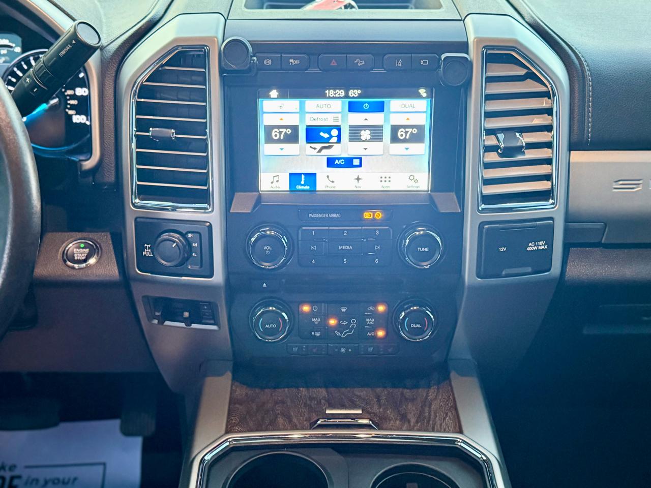 Ford F-350 SD Lariat Crew Cab 4WD 2017