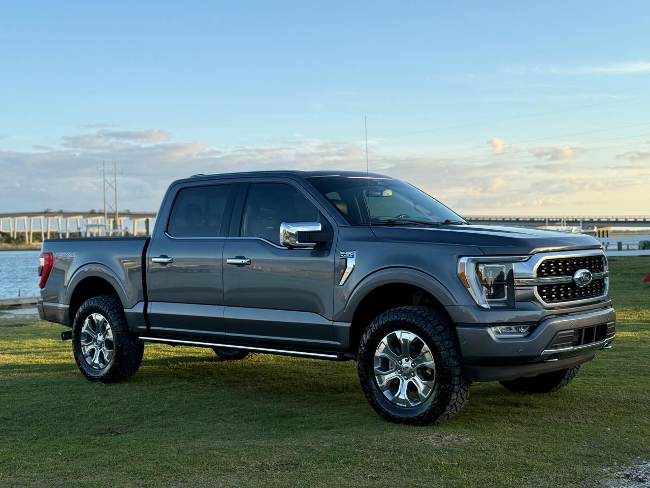Ford F-150 Platinum SuperCrew 5.5-ft. Bed 4WD 2021