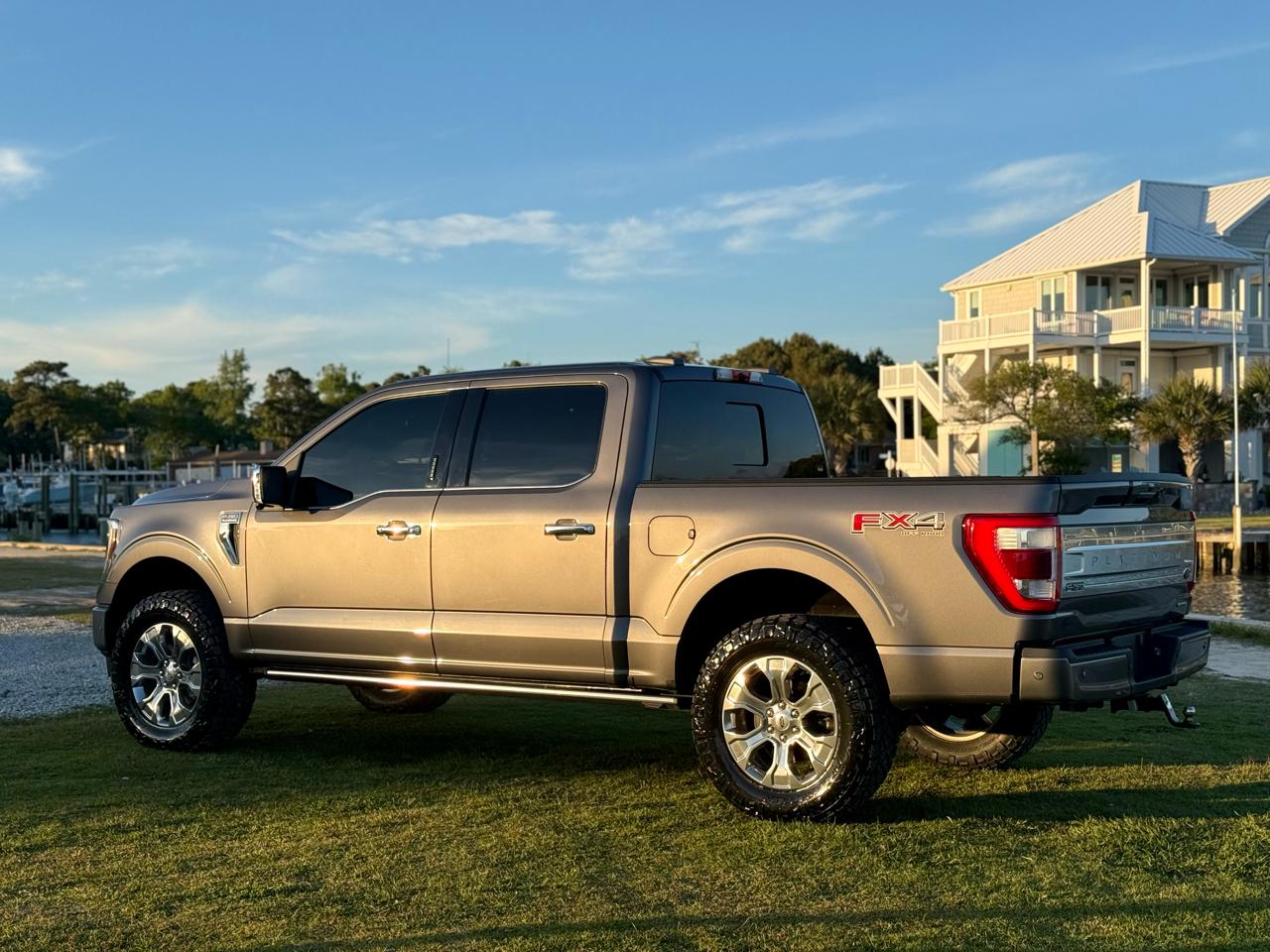 Ford F-150 Platinum SuperCrew 5.5-ft. Bed 4WD 2021