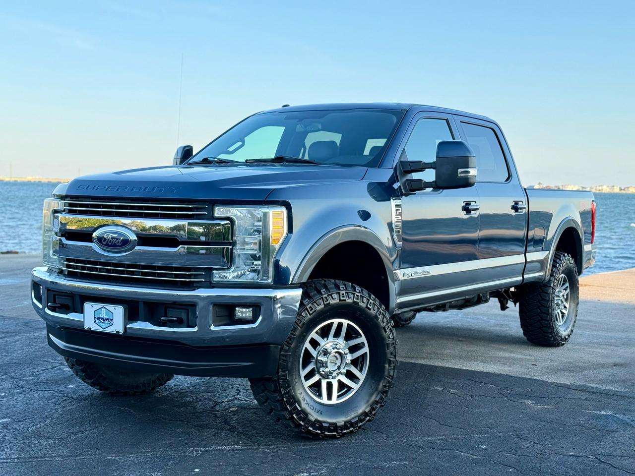 2017 Ford F-250 SD Lariat Crew Cab 4WD