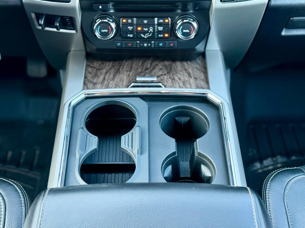 Ford F-250 SD Lariat Crew Cab 4WD 2017