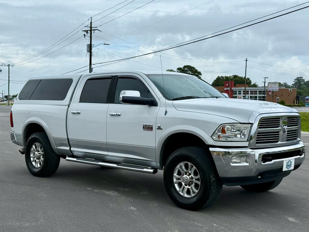 RAM 2500 Laramie Crew Cab SWB 4WD 2012